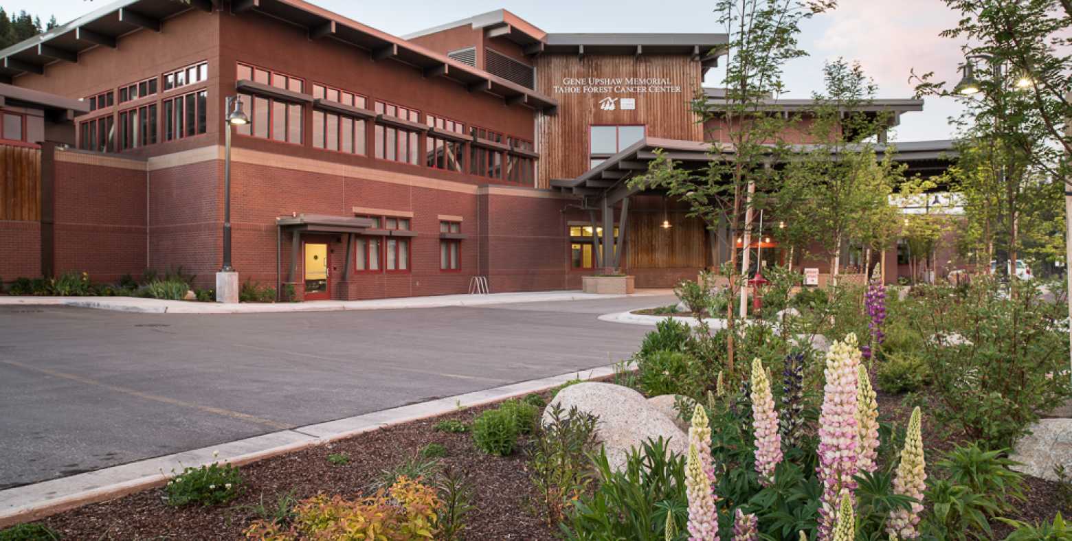 Gene Upshaw Memorial Tahoe Forest Cancer Center Receives